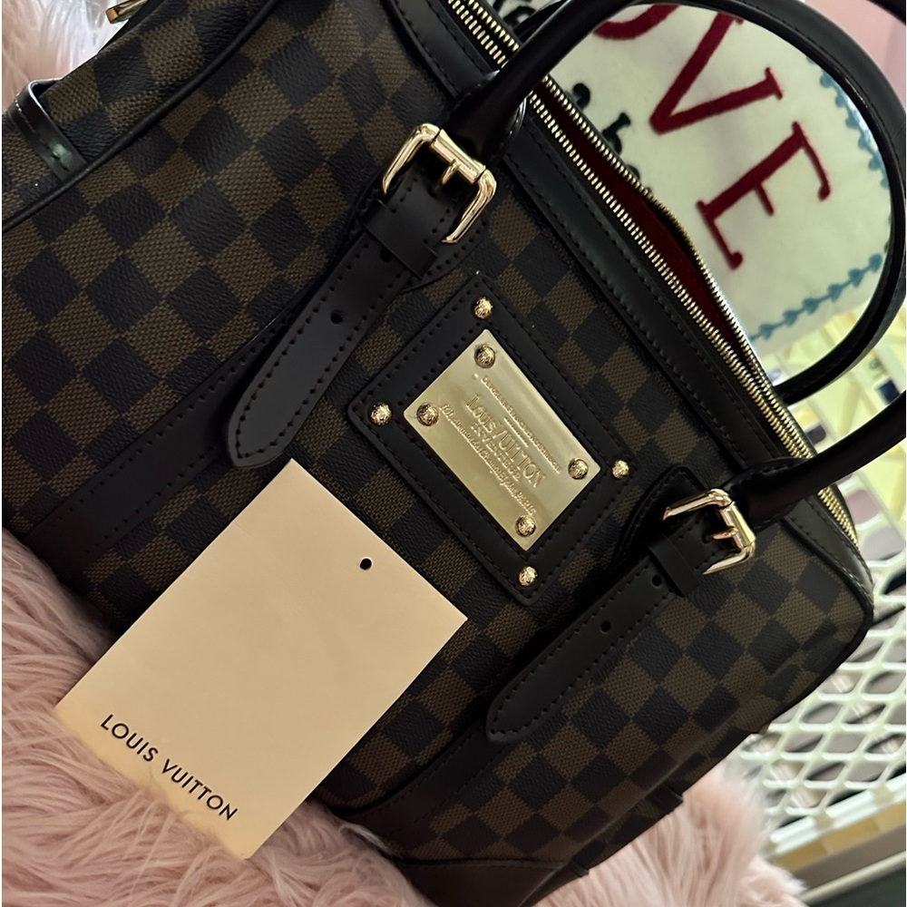 LUIS VUITTON DAMIER EBENE  BERKELEY HANDBAG TR3117 USED!!